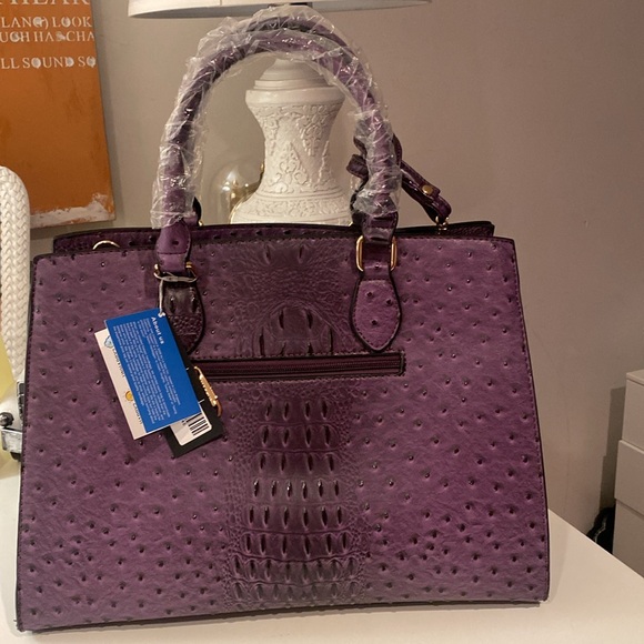 Nwt unbranded hand bag - Picture 2 of 2